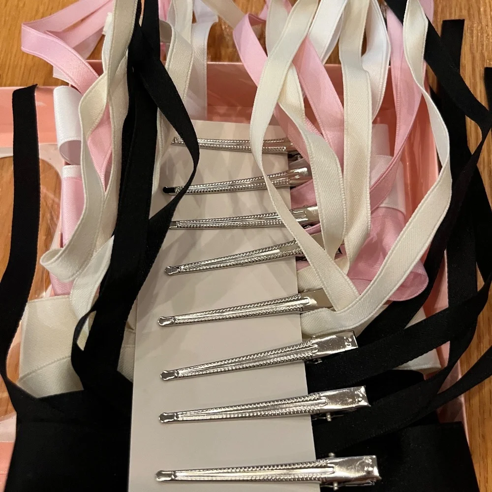 6 hair bows new